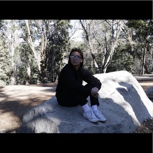 Meet your Posher, Jonathan